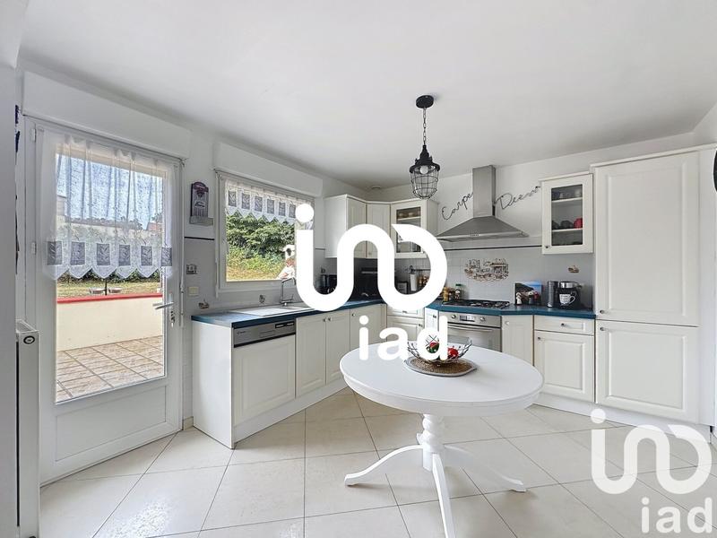 Maison - 111 m² - 4 pièces