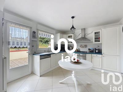 Maison - 111 m² - 4 pièces