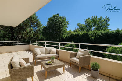 Appartement - 90 m² - 4 pièces