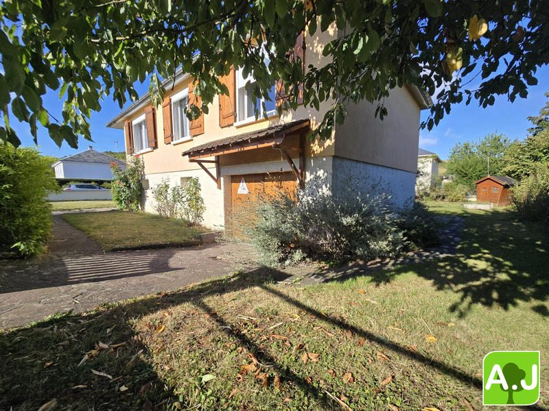 Maison traditionnelle - 72 m² - 5 pièces