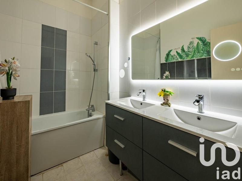 Maison - 82 m² - 4 pièces