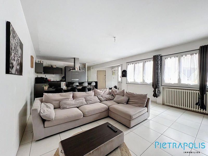 Appartement - 136 m² - 4 pièces