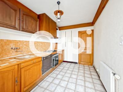 Maison de ville - 70 m² - 4 pièces