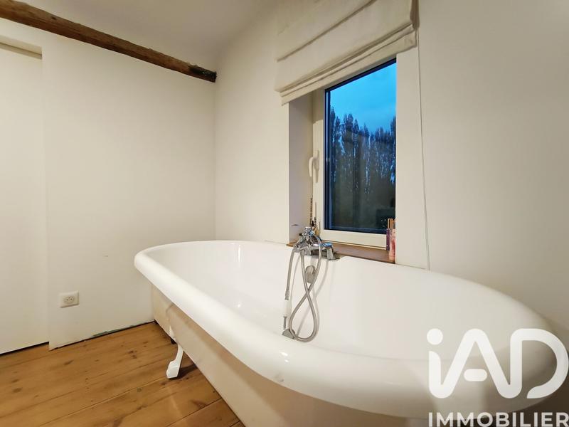 Maison - 342 m² - 10 pièces