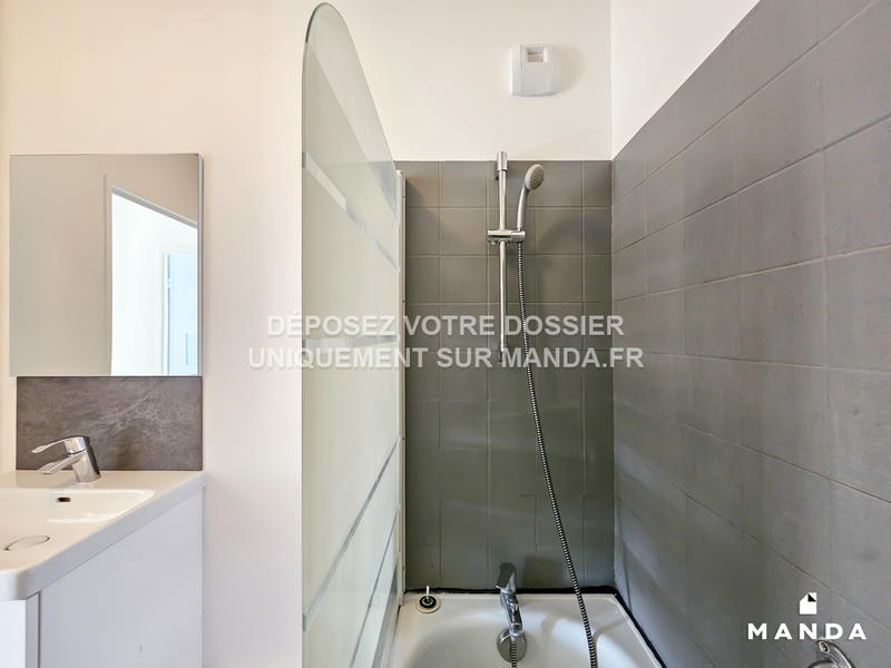 Chambre - 10 m² - 4 pièces