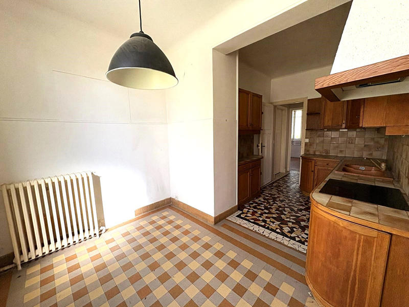 Maison - 190 m² - 7 pièces