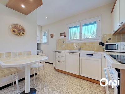 Maison - 150 m² - 8 pièces