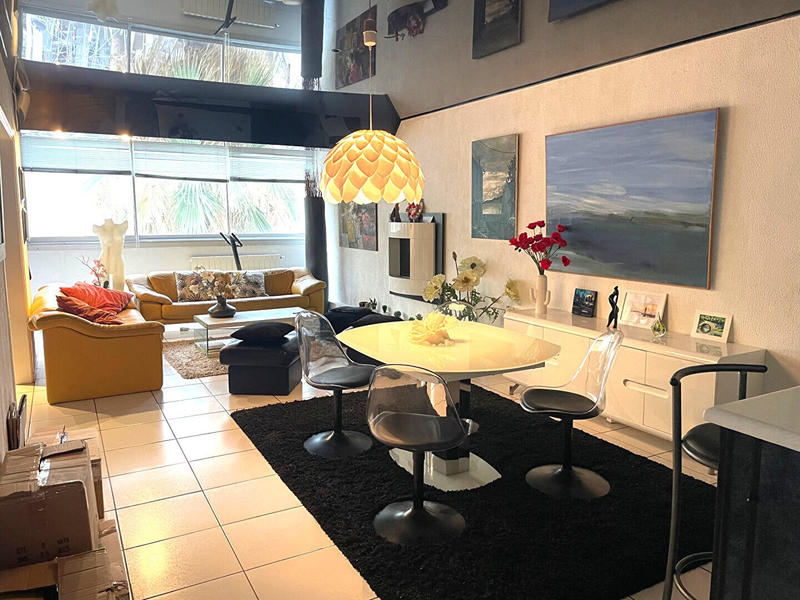 Appartement - 102 m² - 3 pièces