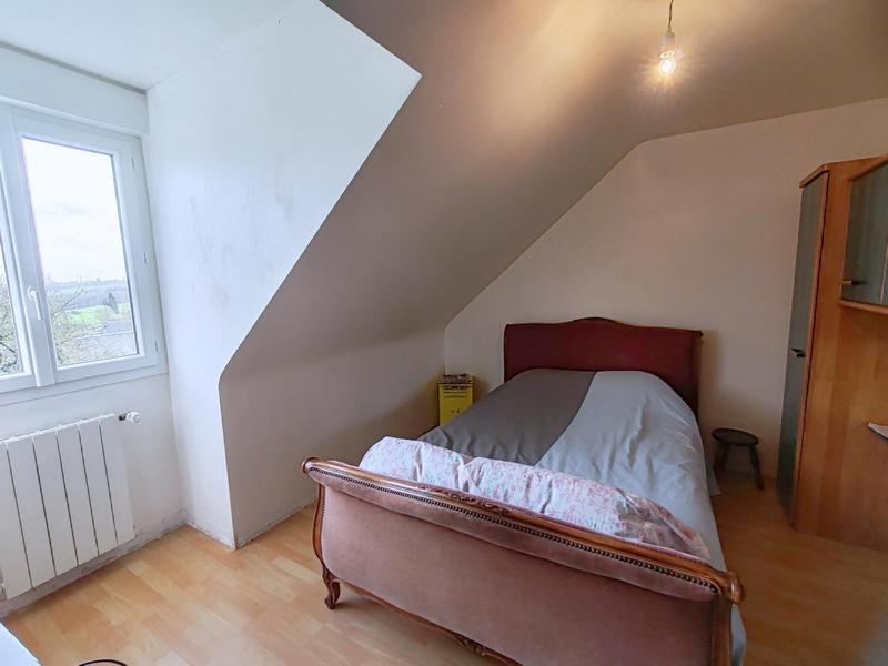 Maison - 202 m² - 8 pièces