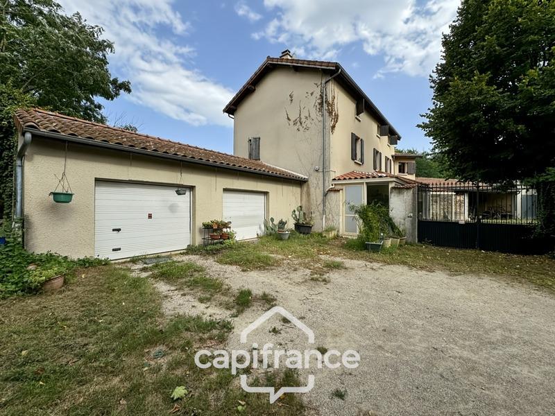 Maison - 155 m² - 8 pièces