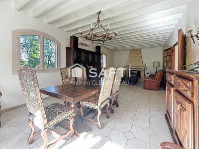 Maison - 120 m² - 5 pièces