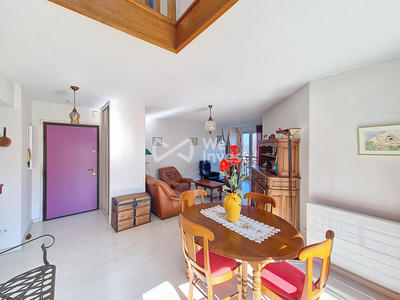 Appartement - 84 m² - 4 pièces