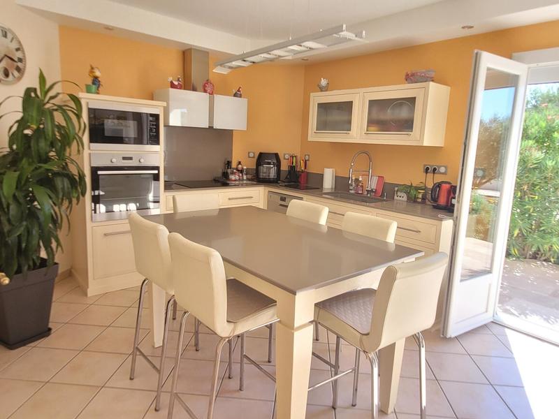 Maison - 142 m² - 4 pièces