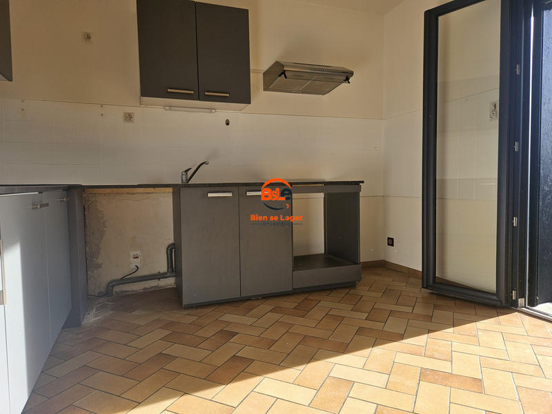 Appartement - 85 m² - 5 pièces