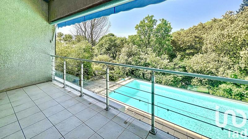 Maison de maîtres - 220 m² - 9 pièces