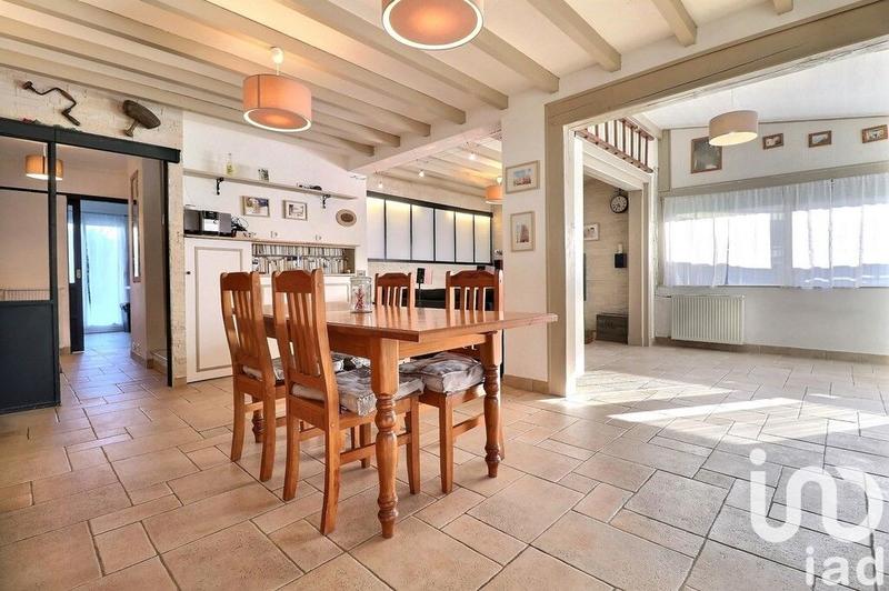 Maison - 142 m² - 7 pièces