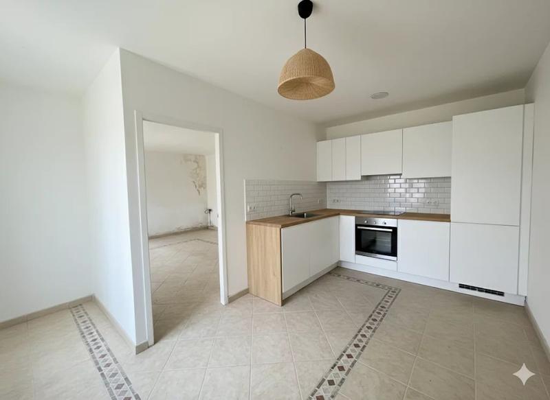 Villa - 199 m² - 6 pièces