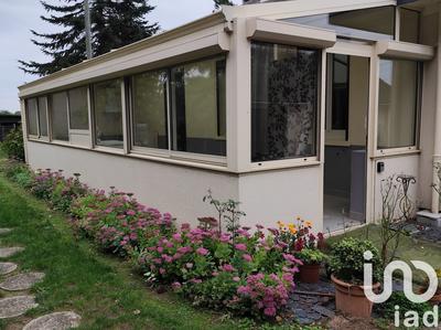 Maison - 93 m² - 5 pièces