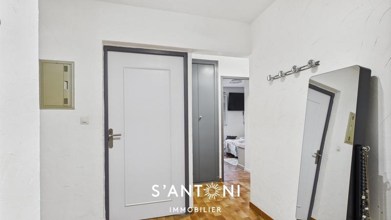 Appartement - 77 m² - 3 pièces