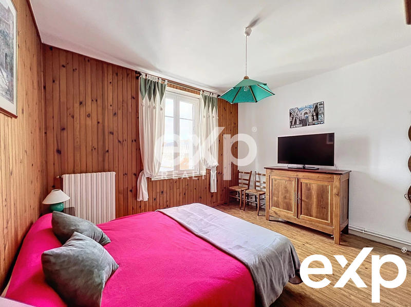 Appartement - 112 m² - 4 pièces