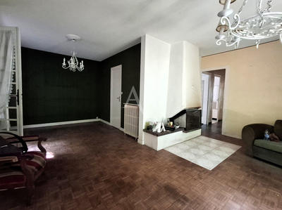 Maison - 130 m² - 7 pièces