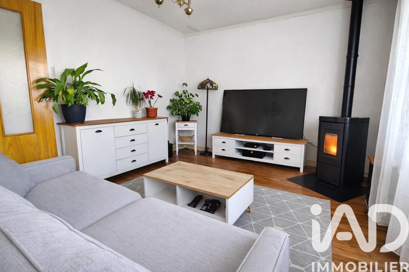 Maison - 93 m² - 4 pièces