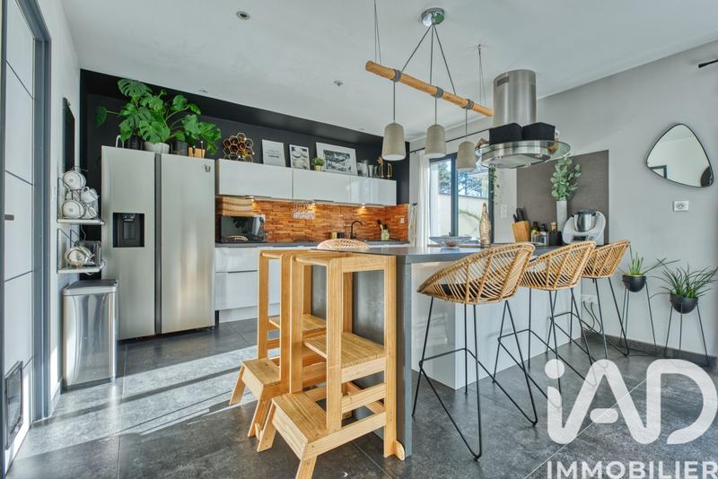 Maison - 125 m² - 5 pièces