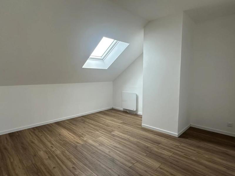 Pavillon - 147 m² - 7 pièces