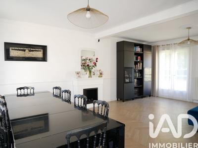 Maison - 188 m² - 7 pièces