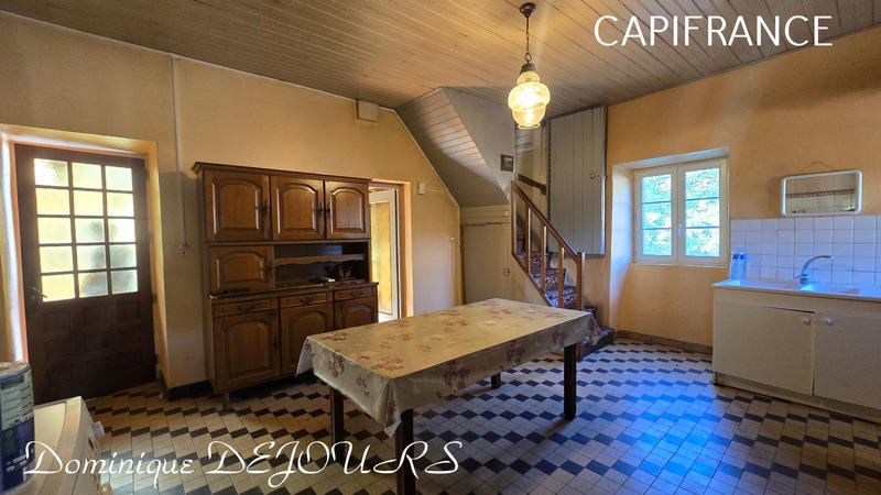 Maison - 90 m² - 5 pièces