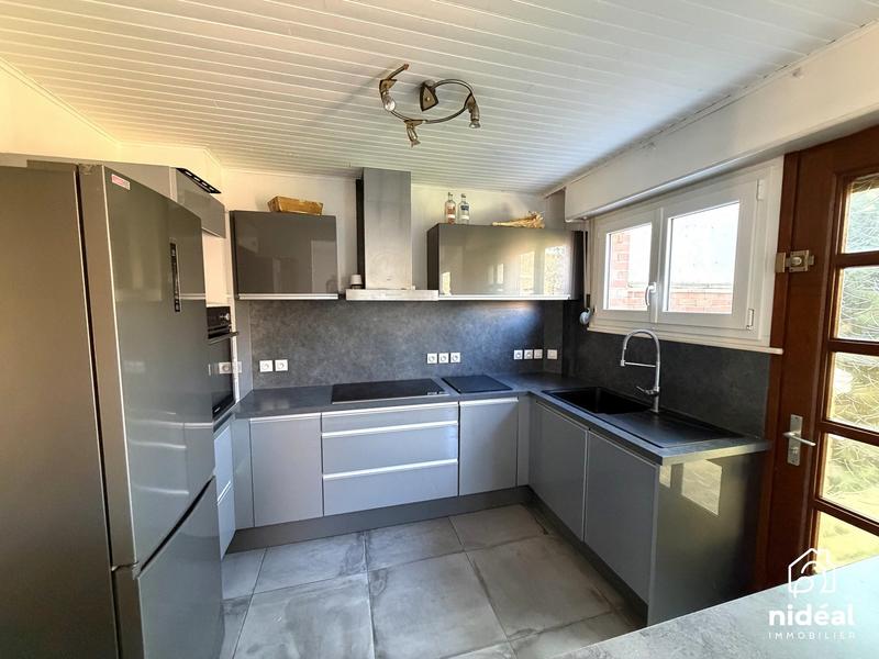 Maison - 82 m² - 4 pièces