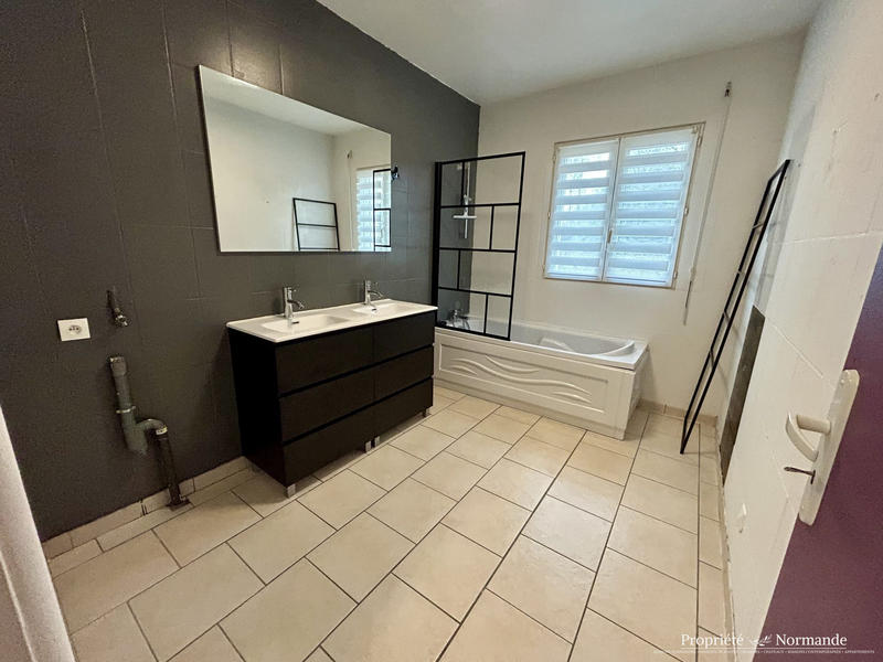 Maison contemporaine - 86 m² - 5 pièces