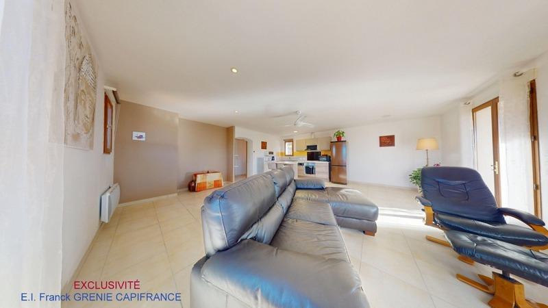 Maison - 93 m² - 4 pièces