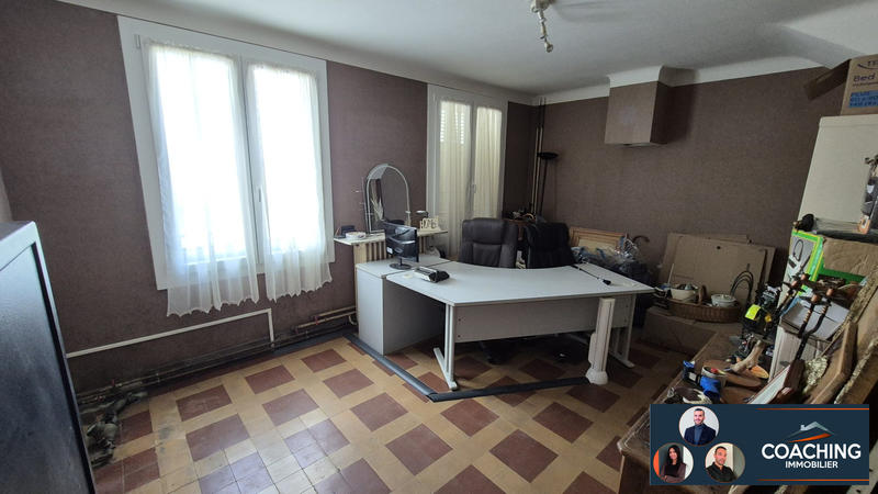 Maison - 223 m² - 8 pièces