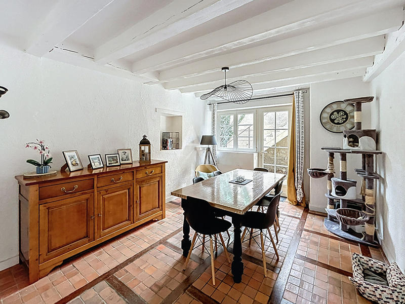 Maison - 148 m² - 6 pièces