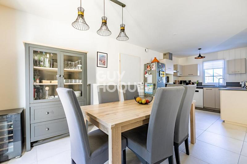 Maison - 91 m² - 5 pièces