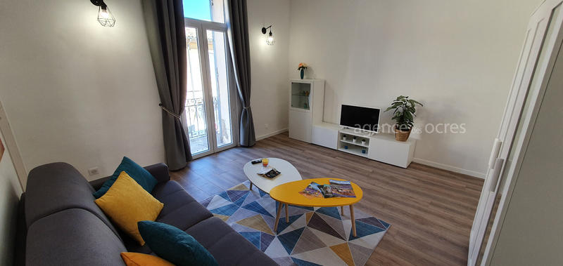 Immeuble - 185 m² - 9 pièces