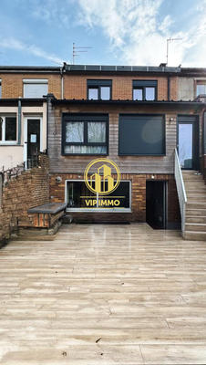 Maison - 90 m² - 7 pièces