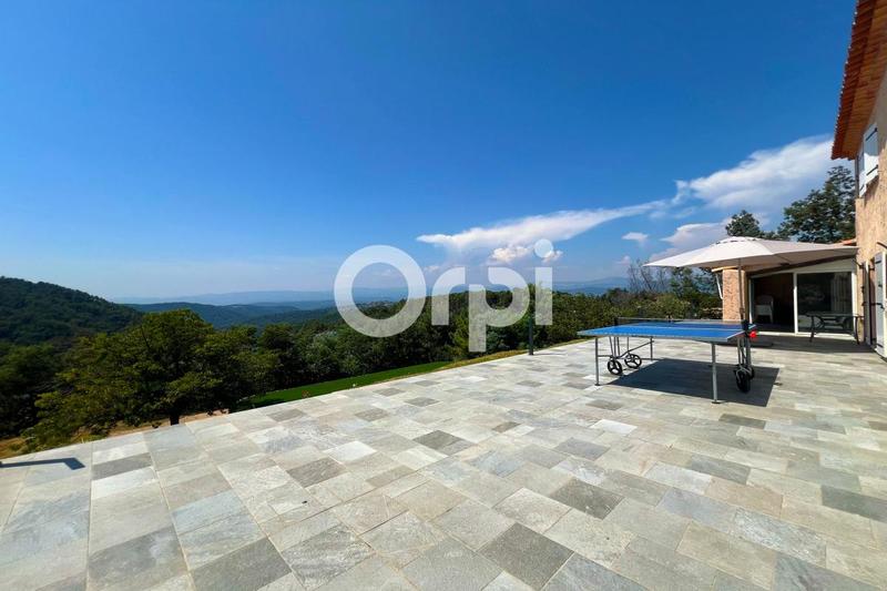 Villa - 194 m² - 6 pièces