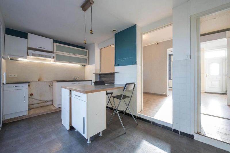 Maison - 92 m² - 4 pièces