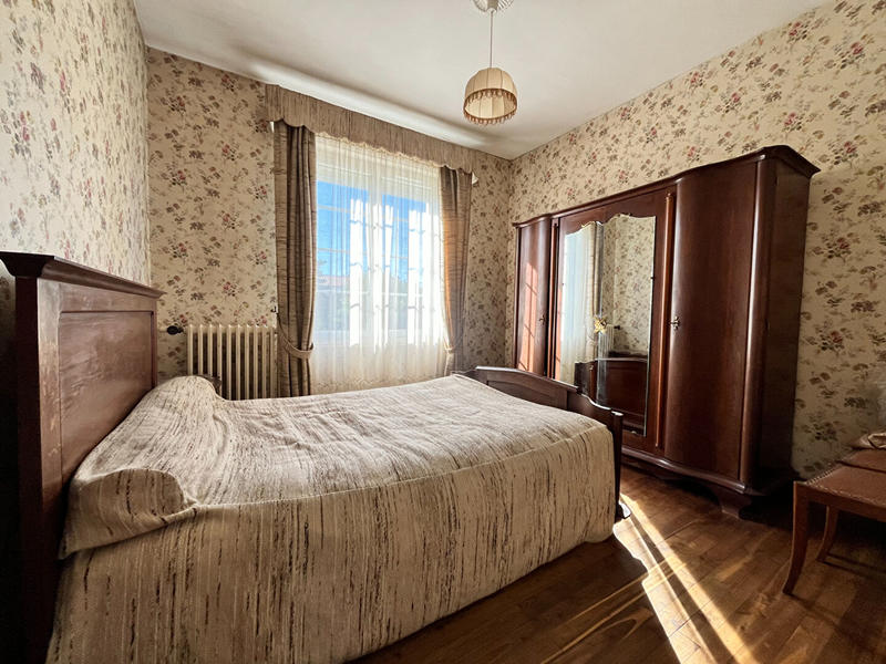 Maison - 97 m² - 5 pièces