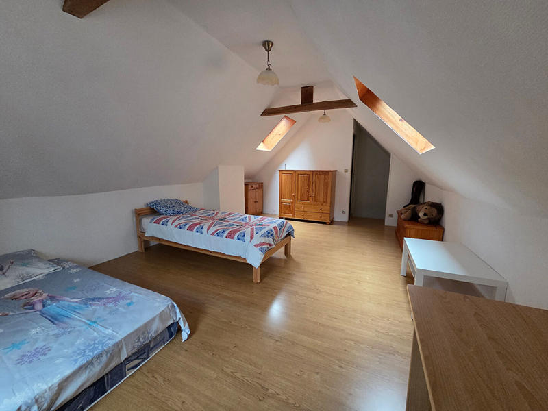 Maison - 103 m² - 5 pièces