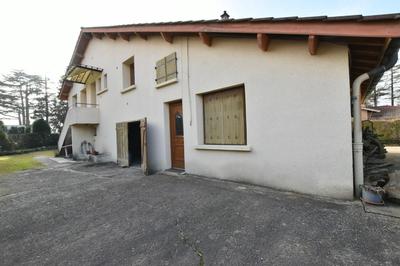Maison - 107 m² - 5 pièces