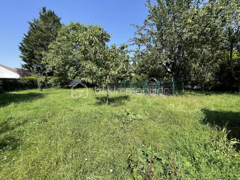 Terrain constructible - 269 m²