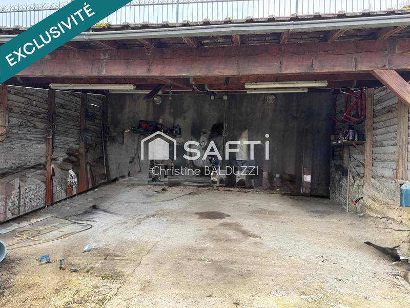 Maison - 330 m² - 14 pièces