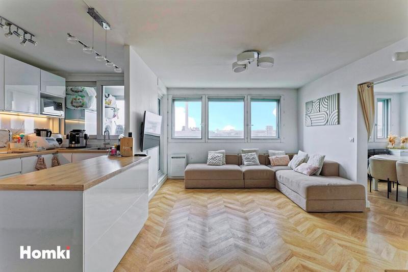 Appartement - 77 m² - 4 pièces