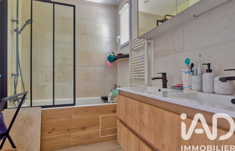 Maison - 115 m² - 4 pièces