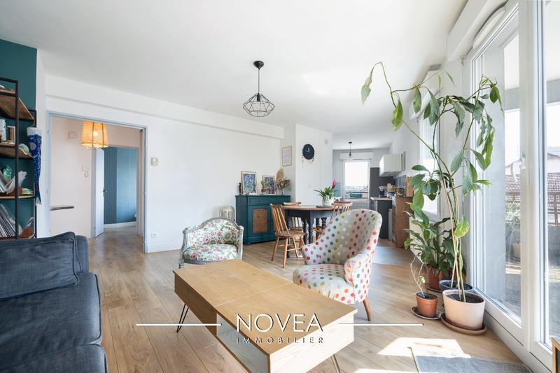 Appartement - 70 m² - 3 pièces