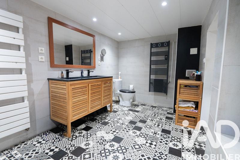 Maison - 130 m² - 5 pièces