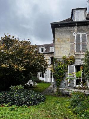 Maison - 224 m² - 8 pièces